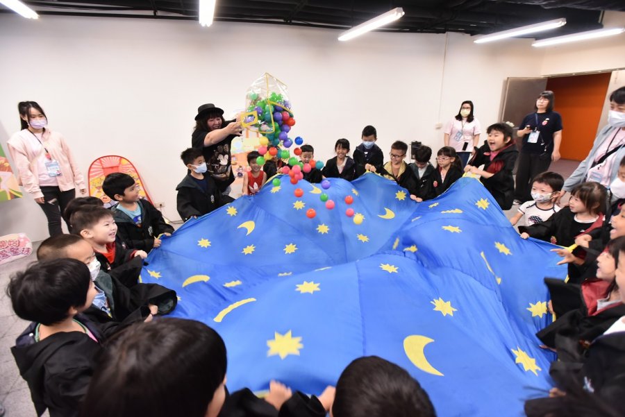小公視學齡前台灣原創動畫《莓吉幼兒園》高雄市親子特映會暨情緒教育座談會 實踐社會情緒學習(SEL) 小公視學齡前台灣原創動畫《莓吉幼兒園》高雄市親子特映會暨情緒教育座談會 實踐社會情緒學習(SEL)