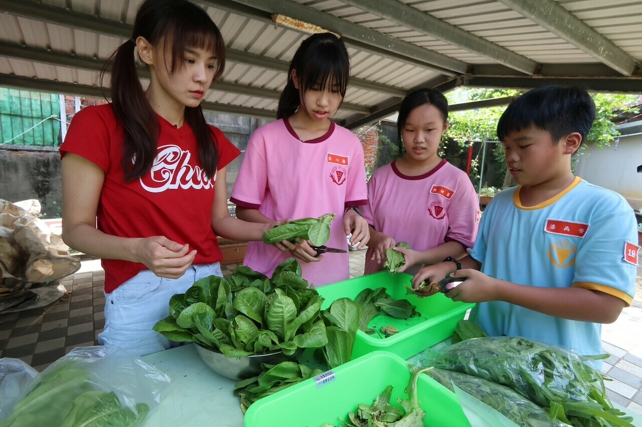 桃園市內壢國中｜校園食物銀行 實踐愛與關懷