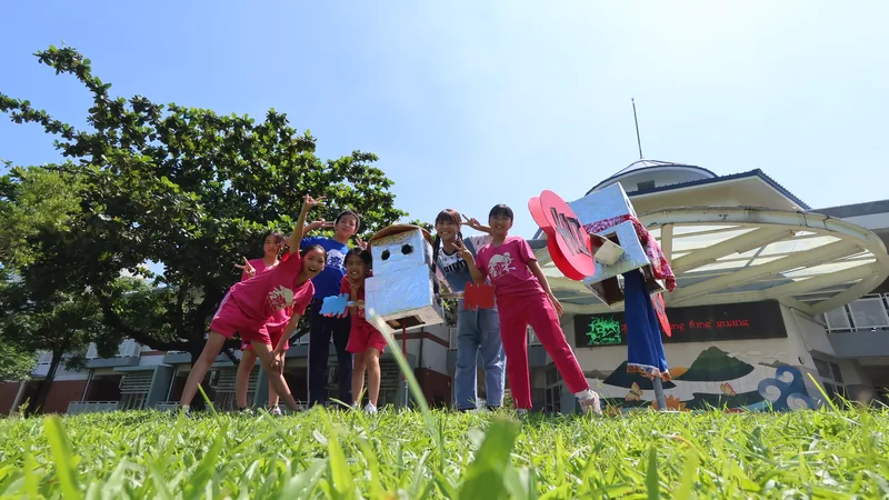 高雄市吉東國小｜新時代客家美學 陶藝大獎伯公燒